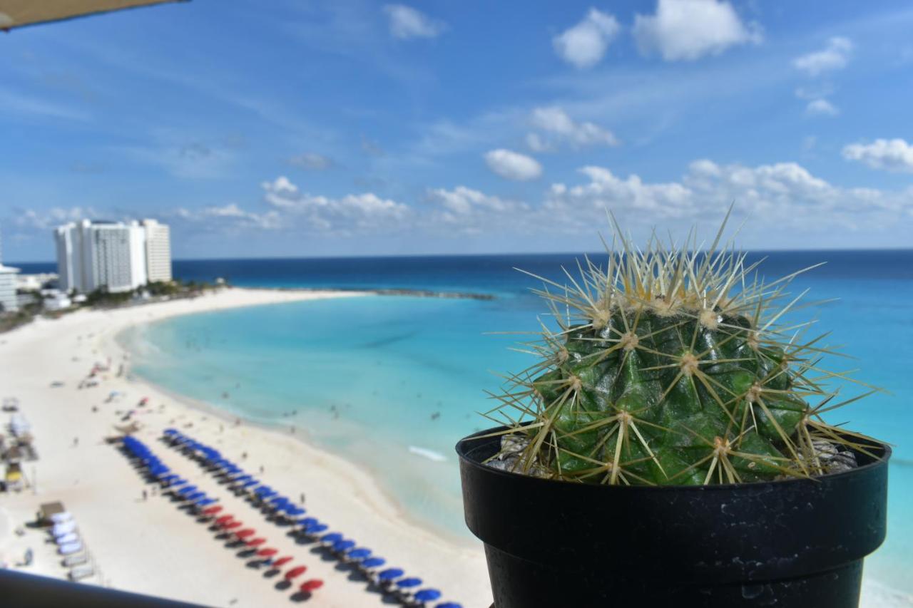 Luxury Caribbean Condos By Salvia Cancun Beachfront Exterior foto